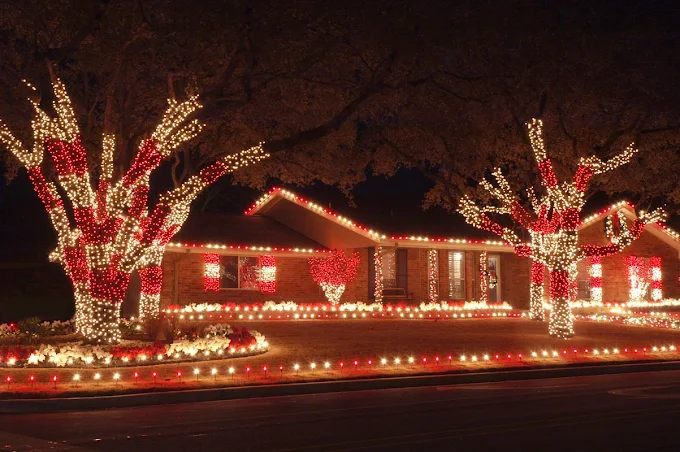 Why Choose Christmas Light Installers in Indianapolis, IN